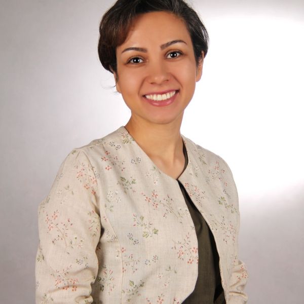 Elham Nasr Azadani