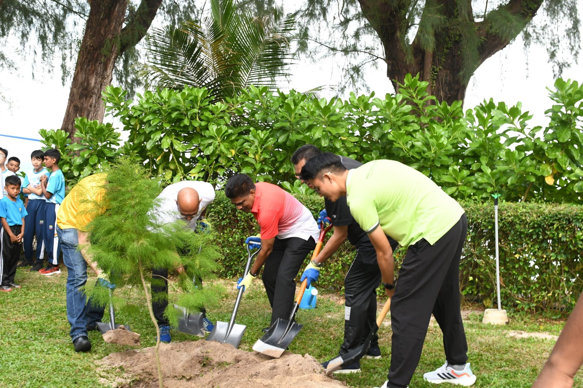 Tree Planting activity during Let's Clean It Up, Malaysia Campaign with Exco of Environment, City Mayor and National Leader of World Cleanup Day