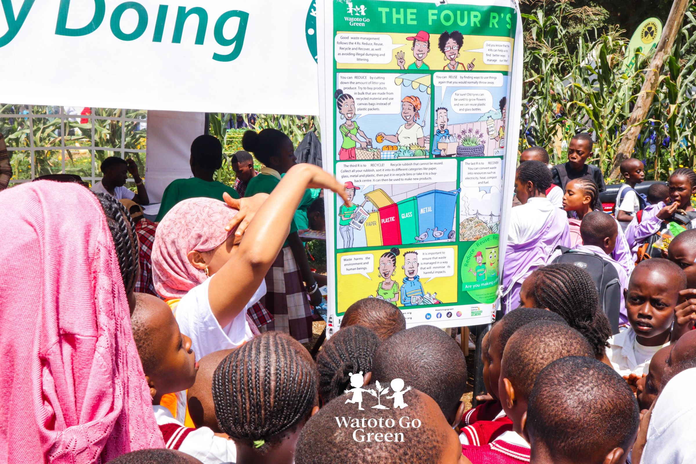 Nuria educates students on 4R's of Waste Management at a Climate Fair