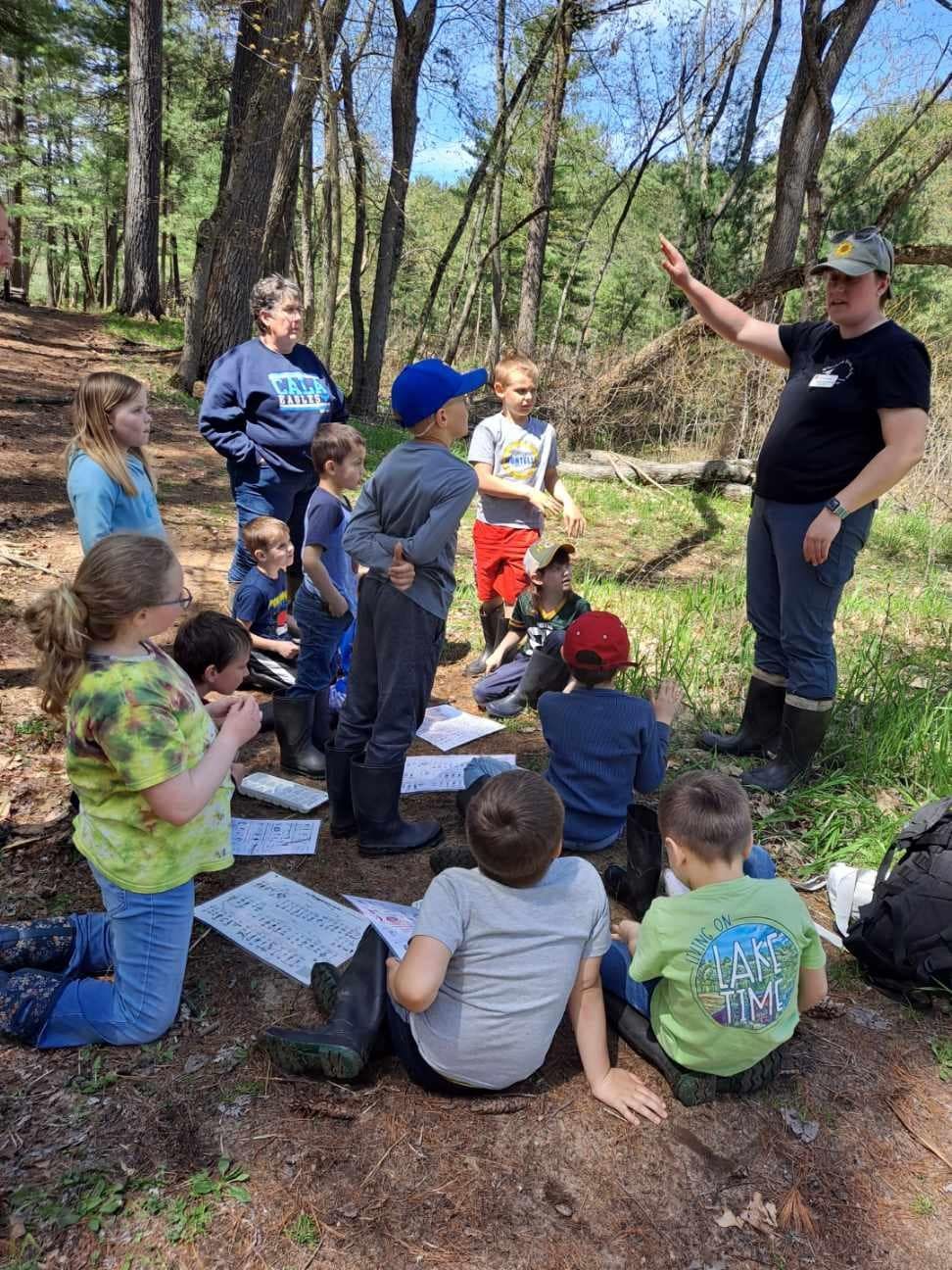 Rachael teaches 3rd graders about macroinvertabretes and water ecology. 