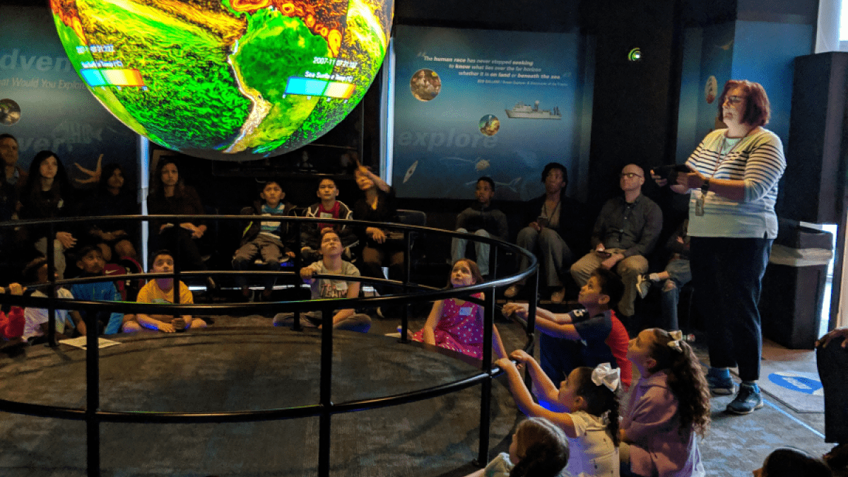 NOAA Science on a Sphere classroom demonstration